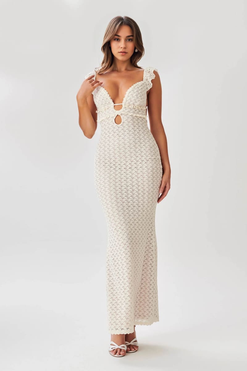 White Lace Sleeveless Backless Maxi Dress White Lace Sleeveless Backless Maxi Dress