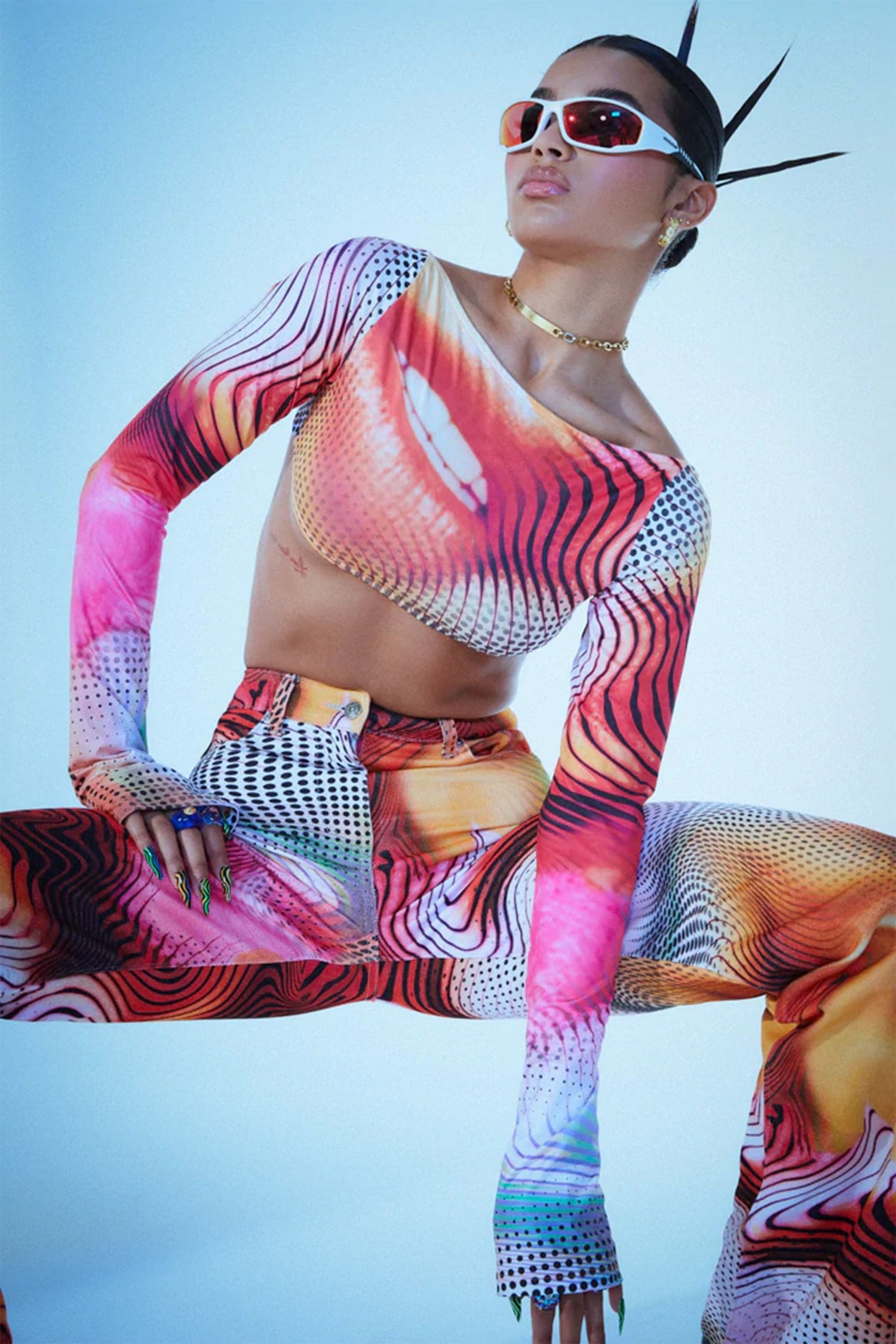 Red Backless Long Sleeve Lip Print Crop Top Shirts & Tops