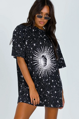 Women's Black Oversized Crewneck Moon And Stars T-shirt Dress